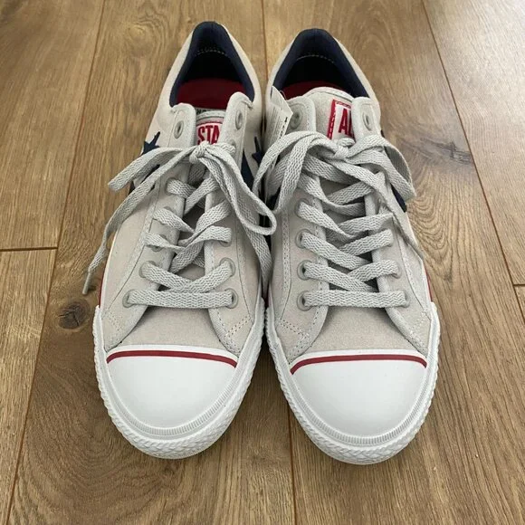 New Converse Mens Size 8 - Picture 2 of 5